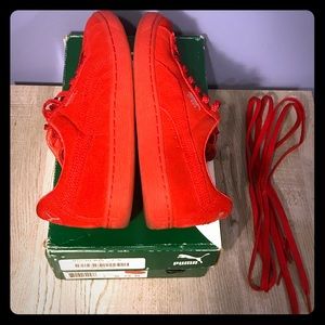 Puma Suede Classics Red SZ 7.5